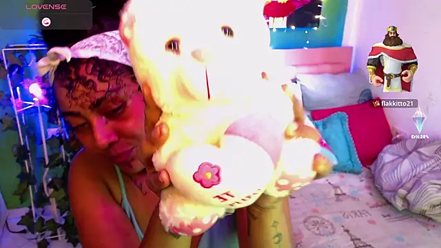 katherinnyazz online show from October 19, 2025, 2:07 pm