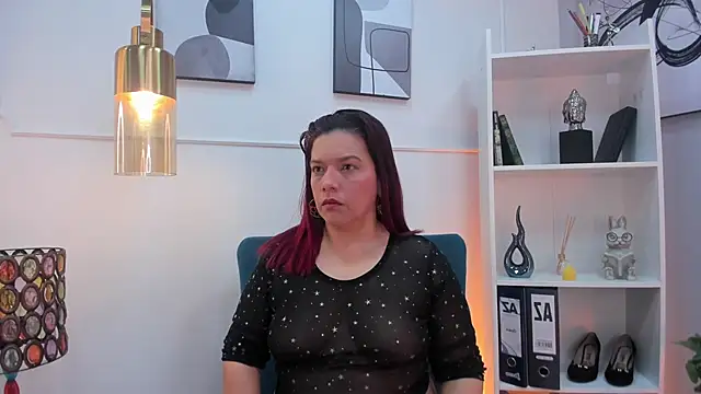Snapshot of VeronicaBlake chatting on June 15, 2026, 12:40 pm VeronicaBlake online show from June 15, 2026, 12:40 pm