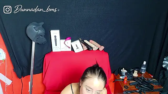 Dunnadan Bms online show from February 8, 2026, 2:48 am