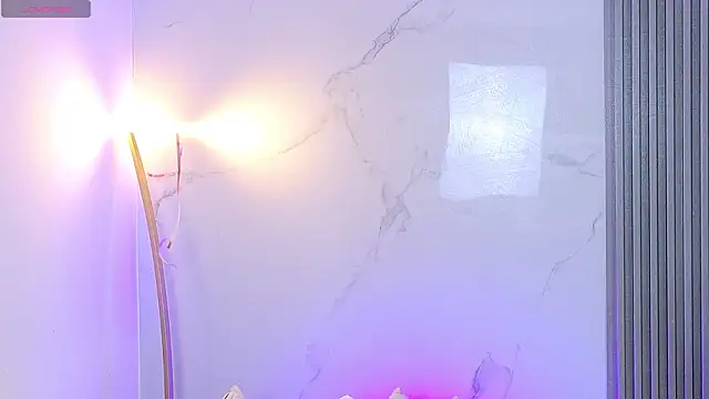 Snapshot of kiaratentation chatting on February 1, 2026, 7:34 pm kiaratentation online show from February 1, 2026, 7:34 pm