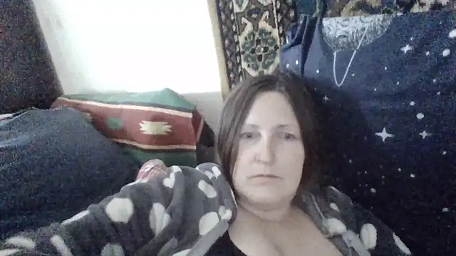 AllaSowinskaya online show from May 18, 2026, 9:37 am