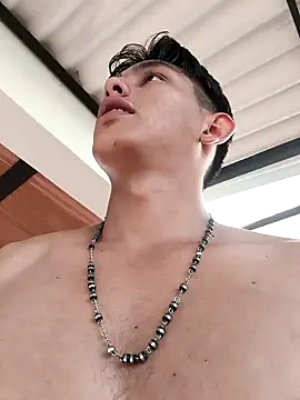 Hiroshi Shen online show from October 25, 2025, 10:15 pm