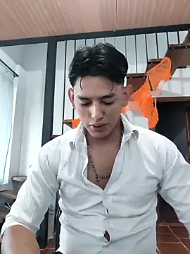 Hiroshi Shen online show from November 1, 2025, 11:23 am