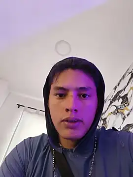 Snapshot of Hiroshi_Shen chatting on June 21, 2026, 12:19 pm Hiroshi Shen online show from June 21, 2026, 12:19 pm