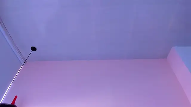 violet myerrs online show from December 15, 2025, 12:53 pm