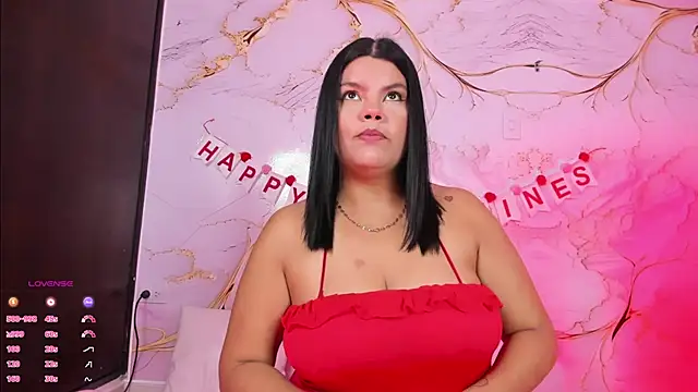 Snapshot of Iamlola_ chatting on February 15, 2026, 4:42 am Iamlola online show from February 15, 2026, 4:42 am