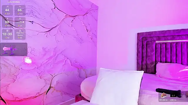 Snapshot of Iamlola_ chatting on February 19, 2026, 3:35 am Iamlola online show from February 19, 2026, 3:35 am