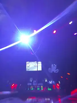 addictedtoari online show from February 6, 2026, 3:22 am