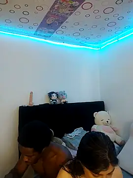 queemking online show from February 15, 2026, 9:22 pm