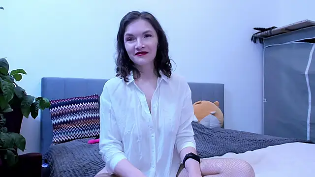 Katherine Twilight online show from March 13, 2026, 3:51 pm