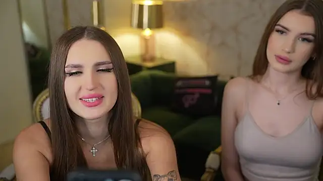 Goldie Flame online show from November 12, 2025, 7:46 pm