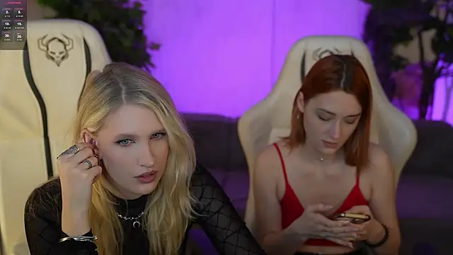 Snapshot of Scarlett_Sweet054 chatting on November 16, 2025, 3:39 pm Scarlett Sweet054 online show from November 16, 2025, 3:39 pm