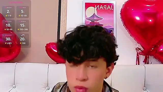 Axel  Evans online show from February 27, 2026, 12:38 pm