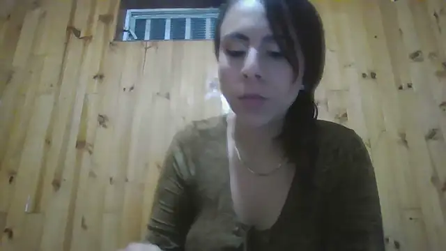 Snapshot of Roselingalvis13 chatting on September 25, 2025, 2:48 am Roselingalvis13 online show from September 25, 2025, 2:48 am