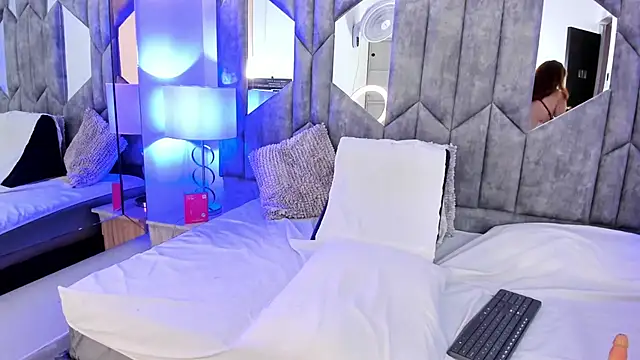 BestLadyMature online show from October 1, 2025, 7:42 pm