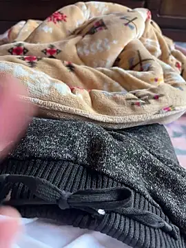 rrrrrriyyffhyeeee online show from April 14, 2026, 5:02 am