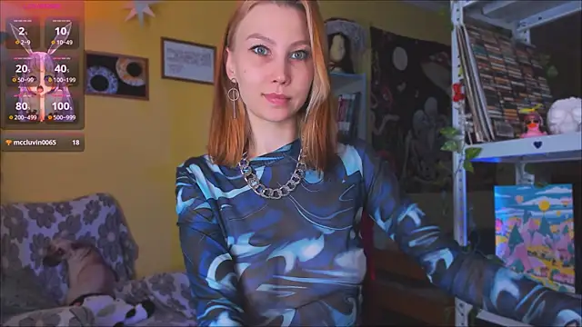 Nicole matt online show from September 18, 2025, 2:35 am