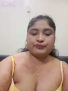 Snapshot of hornyriyanka chatting on July 17, 2026, 2:29 am hornyriyanka online show from July 17, 2026, 2:29 am