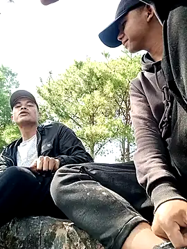 Snapshot of zebba12 chatting on October 25, 2025, 6:43 am zebba12 online show from October 25, 2025, 6:43 am