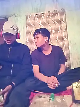 Snapshot of zebba12 chatting on November 9, 2025, 3:10 pm zebba12 online show from November 9, 2025, 3:10 pm