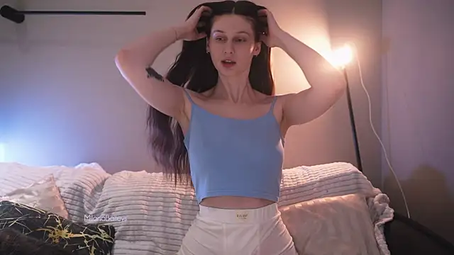 Snapshot of milanabaileys_ chatting on November 29, 2025, 11:24 am milanabaileys online show from November 29, 2025, 11:24 am