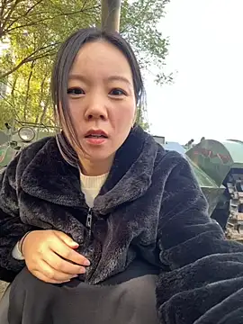 xinmeng-000 online show from November 11, 2025, 6:35 am