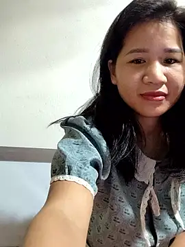 Maria2299 online show from October 17, 2025, 8:22 pm