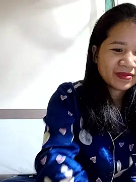 Snapshot of Maria2299 chatting on November 5, 2025, 6:02 am Maria2299 online show from November 5, 2025, 6:02 am