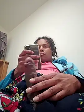 Snapshot of uratre chatting on December 19, 2025, 9:27 am uratre online show from December 19, 2025, 9:27 am