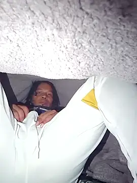 Snapshot of uratre chatting on January 10, 2026, 9:00 am uratre online show from January 10, 2026, 9:00 am