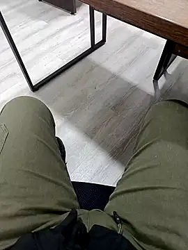 Snapshot of Yaman_33 chatting on February 14, 2026, 6:10 am Yaman 33 online show from February 14, 2026, 6:10 am