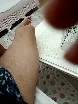 Snapshot of Yaman_33 chatting on February 17, 2026, 6:03 pm Yaman 33 online show from February 17, 2026, 6:03 pm