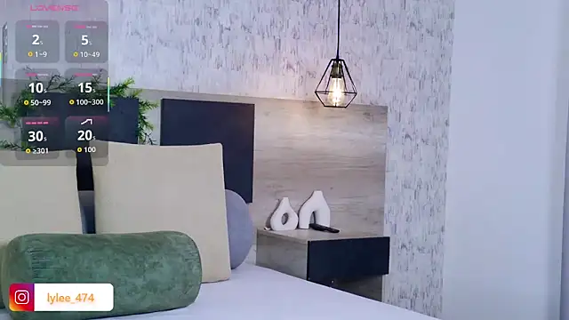 Snapshot of Celine_Lee chatting on March 2, 2026, 2:35 pm Celine Lee online show from March 2, 2026, 2:35 pm