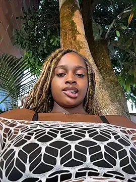 Snapshot of darle_volant chatting on July 9, 2026, 11:09 pm darle volant online show from July 9, 2026, 11:09 pm