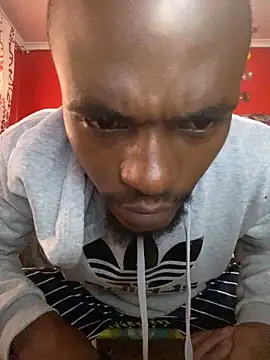 BaggyDirt online show from November 18, 2025, 9:47 am