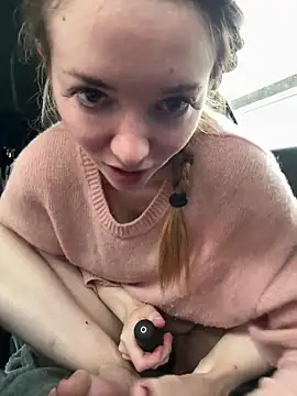 FayeFlame online show from February 21, 2026, 1:12 pm