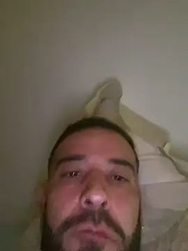 elpollon23876 online show from September 28, 2025, 1:00 am