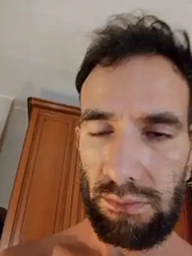 Snapshot of Hhhfgdrukkgfyy chatting on November 5, 2025, 5:46 pm Hhhfgdrukkgfyy online show from November 5, 2025, 5:46 pm