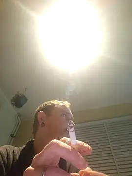 piercingpik online show from February 26, 2026, 8:52 pm