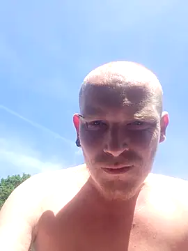 Snapshot of piercingpik chatting on May 28, 2026, 1:19 pm piercingpik online show from May 28, 2026, 1:19 pm