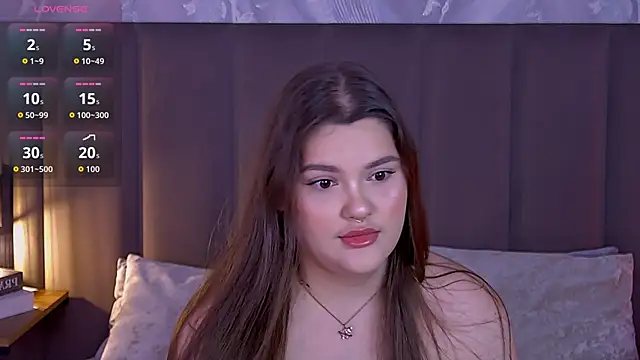 EmilyHyde online show from October 12, 2025, 8:52 pm