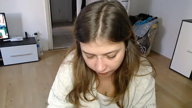 Aliens4twenty online show from September 18, 2025, 5:31 am