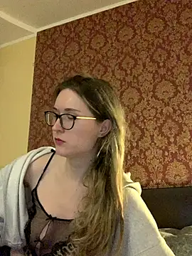 Snapshot of Jugira chatting on October 6, 2025, 11:24 pm Jugira online show from October 6, 2025, 11:24 pm