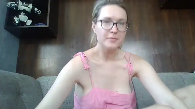 Snapshot of Jugira chatting on June 20, 2026, 12:08 pm Jugira online show from June 20, 2026, 12:08 pm