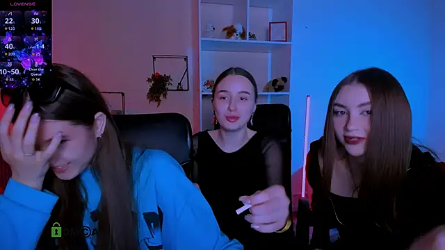 Snapshot of barbara_crazy chatting on October 11, 2025, 8:35 am barbara crazy online show from October 11, 2025, 8:35 am