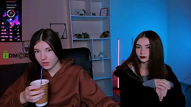 Snapshot of barbara_crazy chatting on October 13, 2025, 12:38 pm barbara crazy online show from October 13, 2025, 12:38 pm