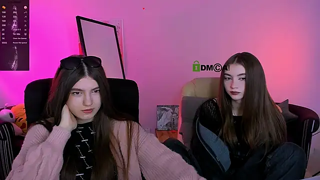 Snapshot of barbara_crazy chatting on October 19, 2025, 8:48 am barbara crazy online show from October 19, 2025, 8:48 am