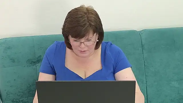 Sandra Sunrise online show from November 10, 2025, 9:52 am