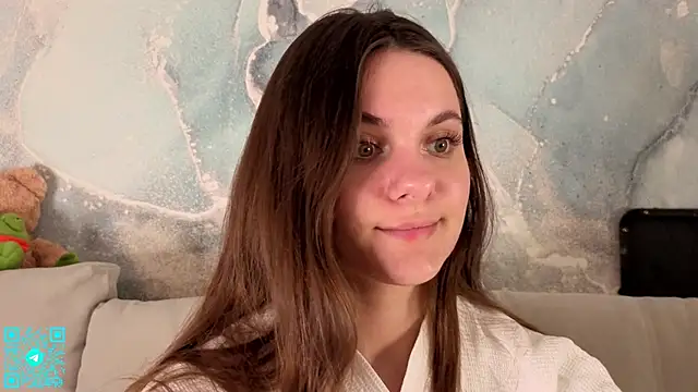 chloemilka online show from May 21, 2026, 5:20 pm