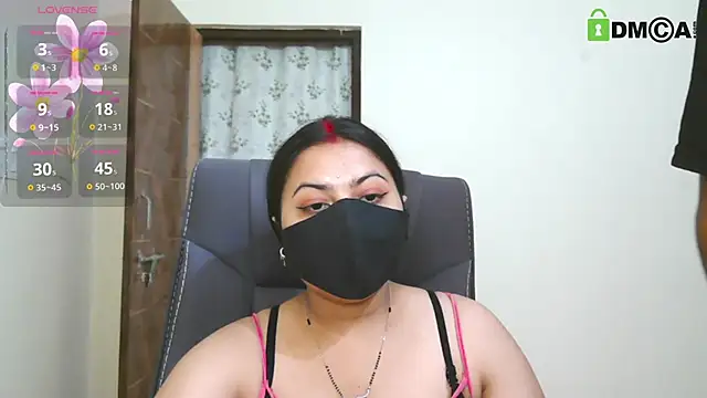 SassyWildCouple online show from May 30, 2026, 11:51 am